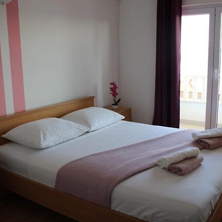 Apartments Renata Donji Seget Extérieur photo