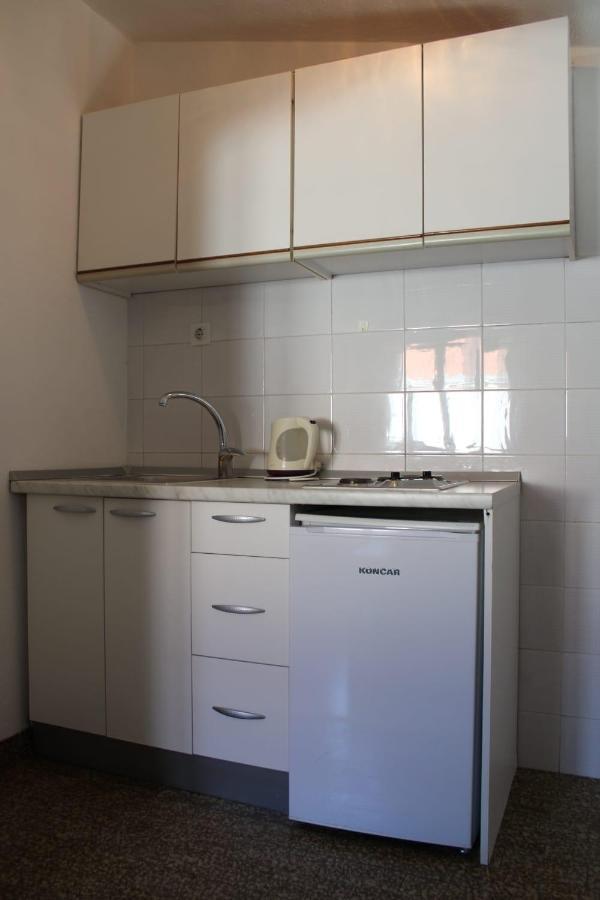 Apartments Renata Donji Seget Extérieur photo